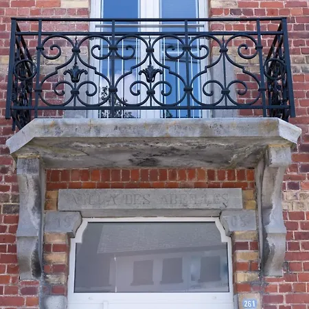 Open Source A L'entree Du Circuit! Stavelot