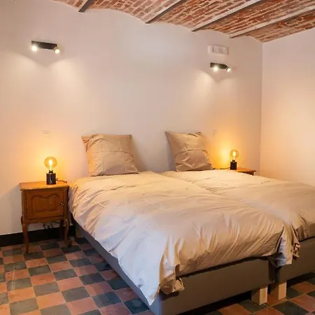 Διαμέρισμα Open Source A L'entree Du Circuit!