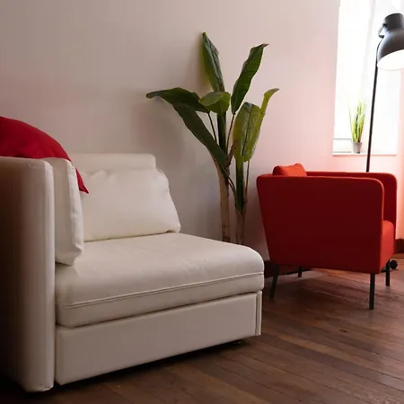 Open Source A L'entree Du Circuit! Apartman