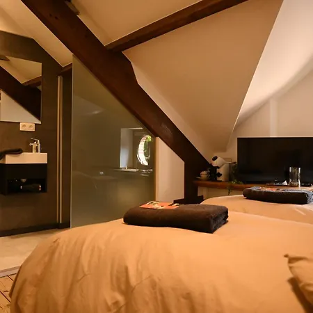 Apartment Open Source A L'entree Du Circuit! Stavelot