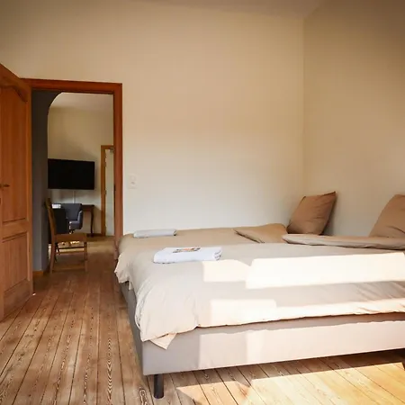 Apartment Open Source A L'entree Du Circuit!